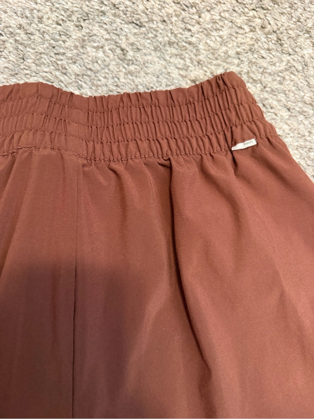 Vuori Villa wideleg pant - short small burnt Siena - Picture 5 of 9